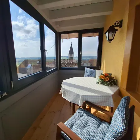 Grenzenlos 住宿加早餐酒店 Löffingen