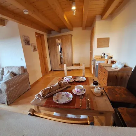 住宿加早餐酒店 Grenzenlos Löffingen